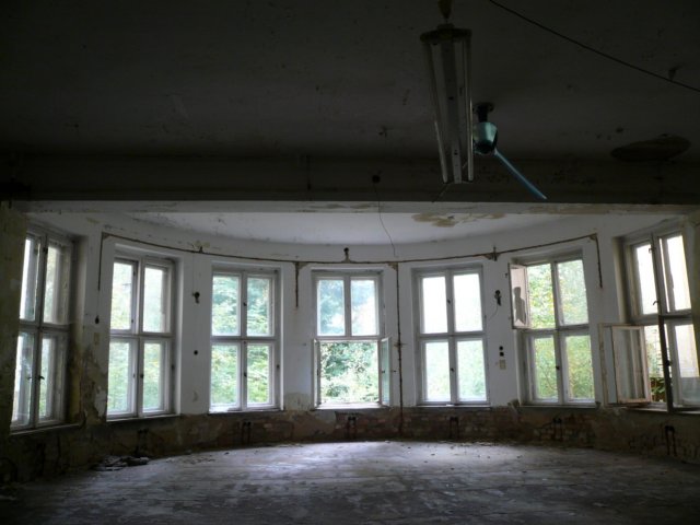 photo4.jpg