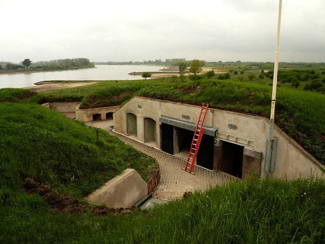 photo4.jpg