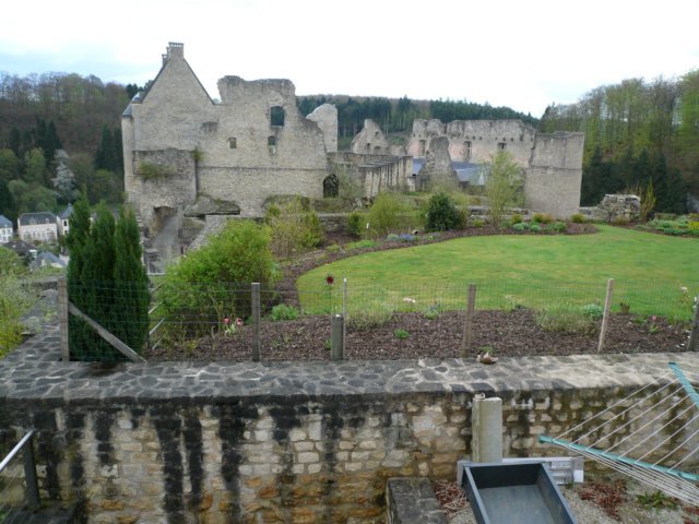 photo4.jpg