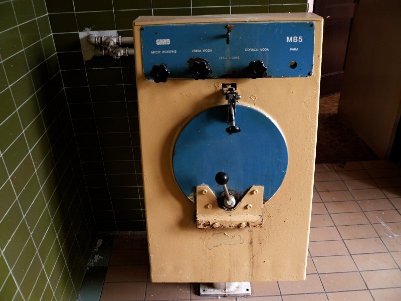 photo8.jpg