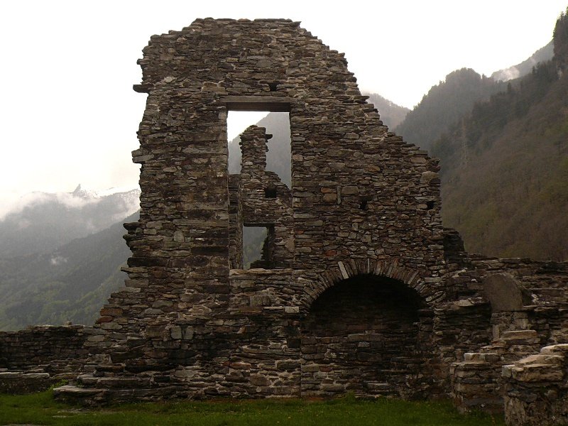 photo3.jpg