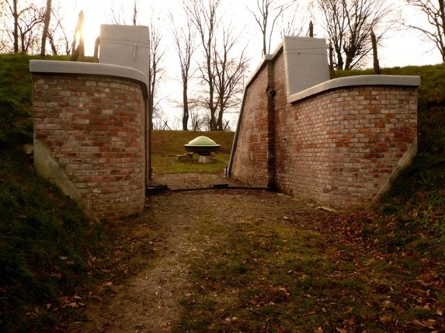 photo2.jpg