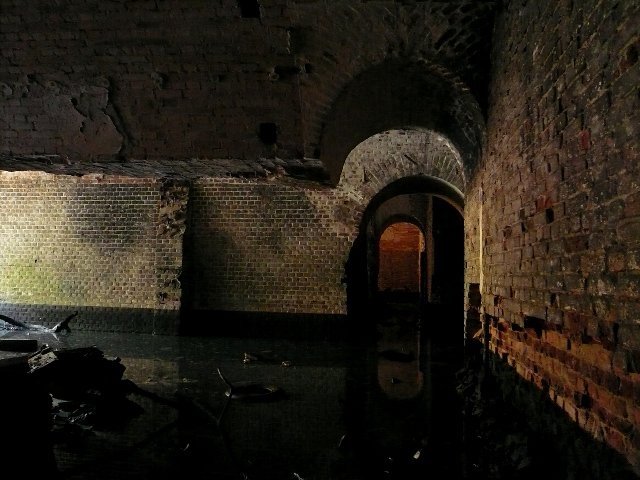 photo3.jpg